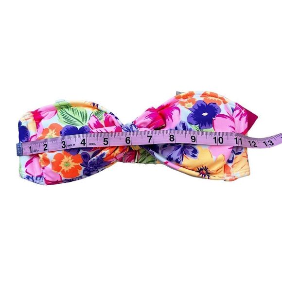 Xhilaration ~floral bikini top ~ removable strap included ~padded ~ size S (0-2) - Picture 8 of 8